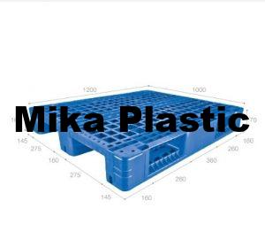 Plastic Pallet VS Wooden Pallet